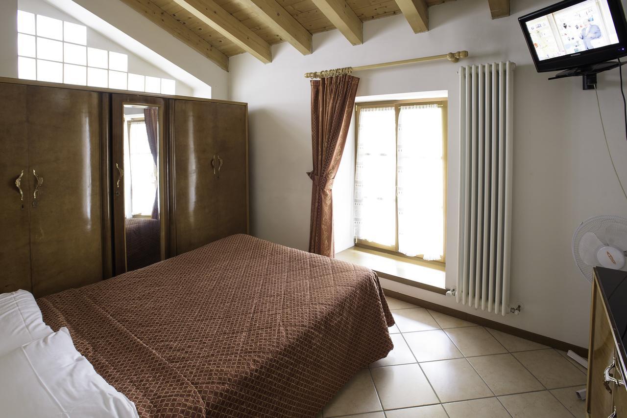 Hotel Doria Nago-Torbole Ngoại thất bức ảnh