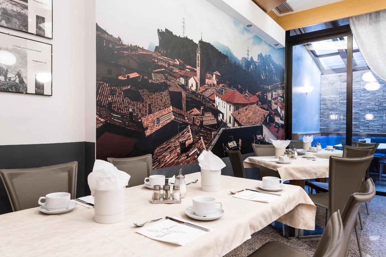 Hotel Doria Nago-Torbole Ngoại thất bức ảnh